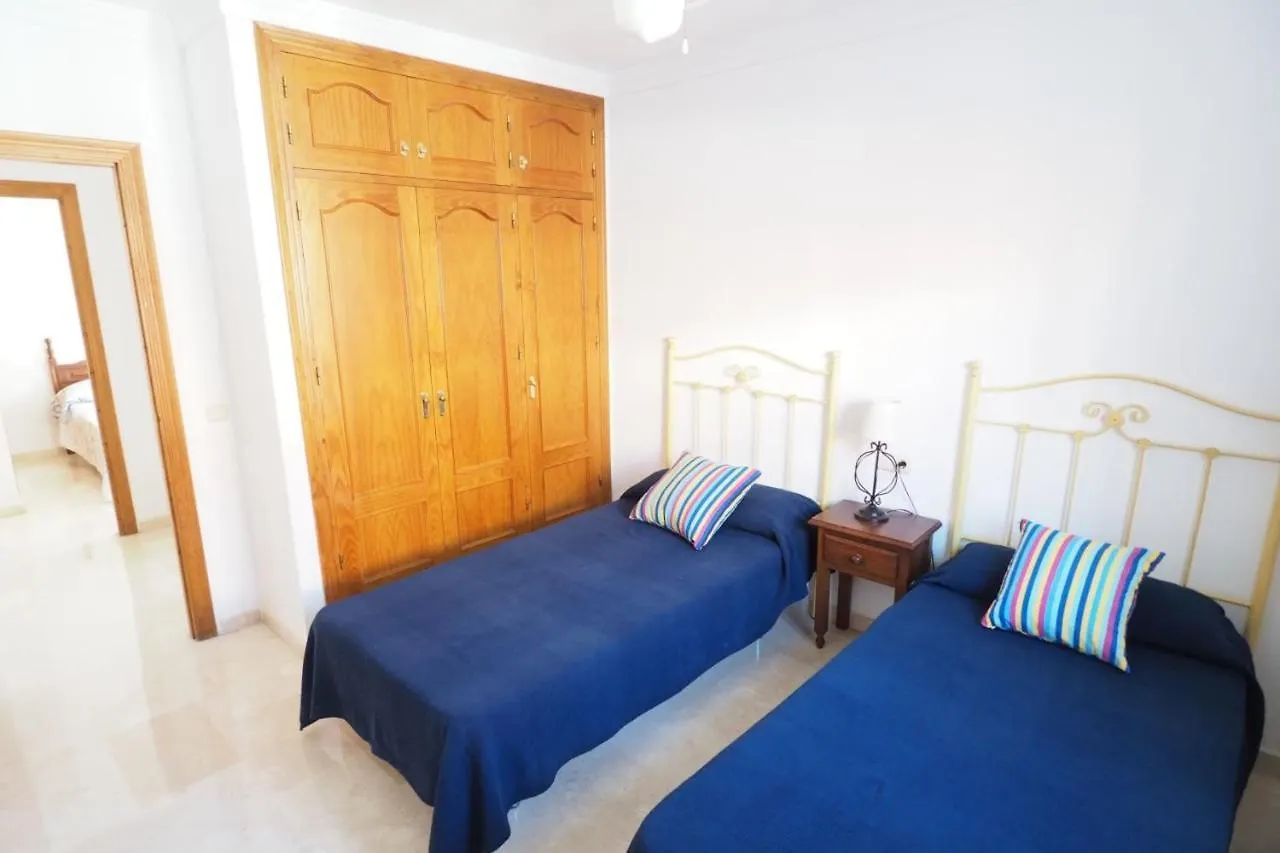 Nerja Paradise Rentals - Villa Las Dalias 0*,